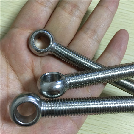 Čína výrobok vysoko leštené kované zdvíhané kované skrutky M12 M20, závesné skrutky s okom z nehrdzavejúcej ocele 316 304